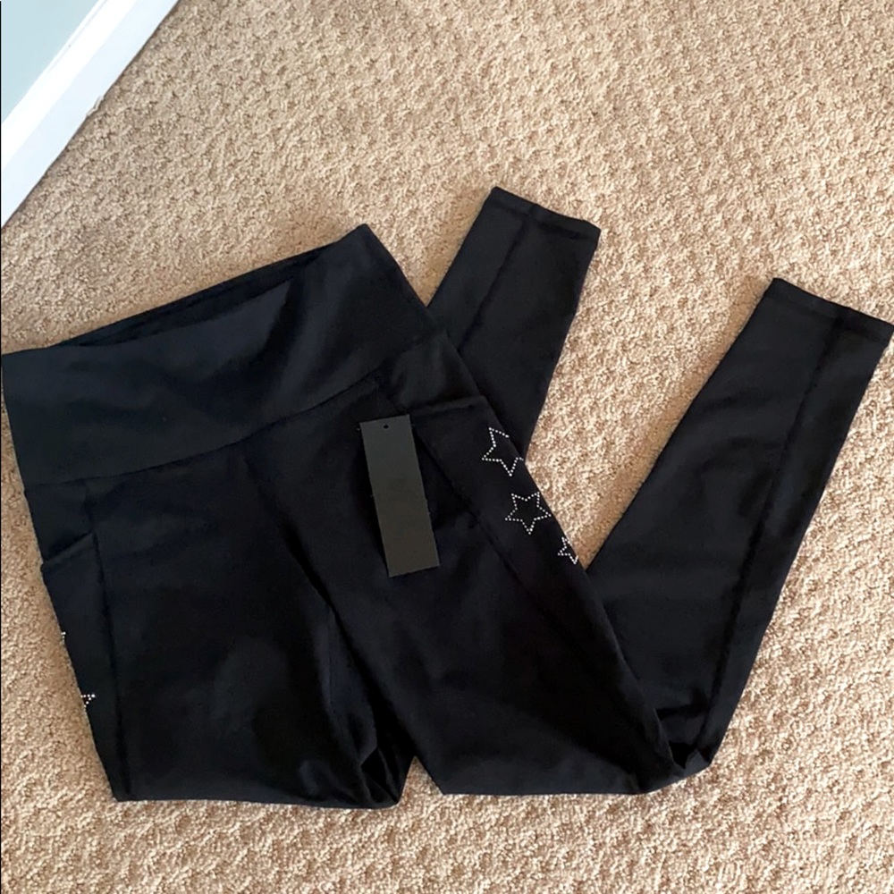 NWT Rhinestone Stars Mono B Leggings Size Small
